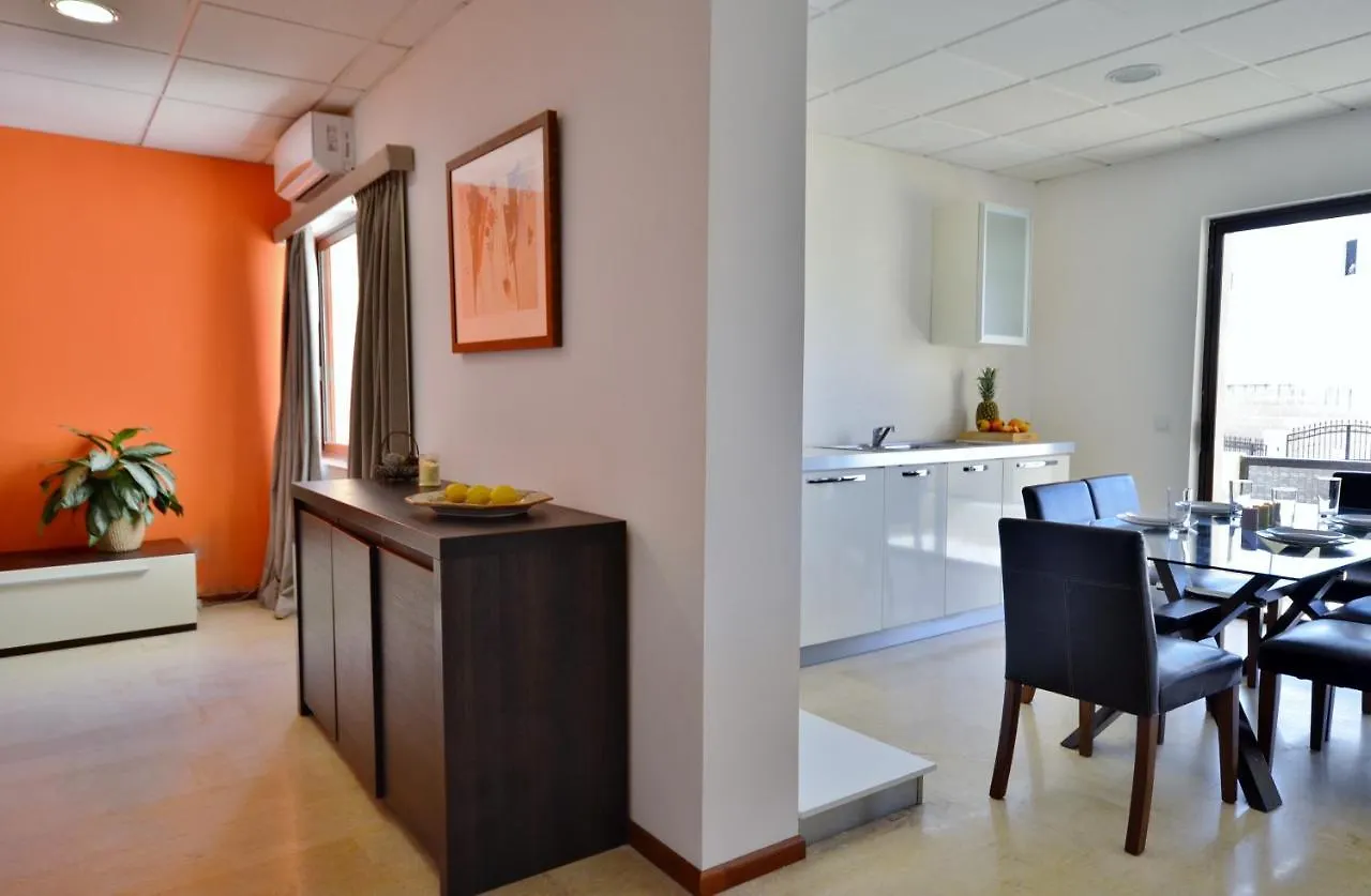 Guest house City Living Suites Tk2 Rm 2 Saint Julian's