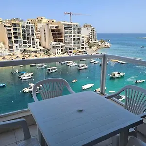 St Julians Bay Sea Front Apartament
